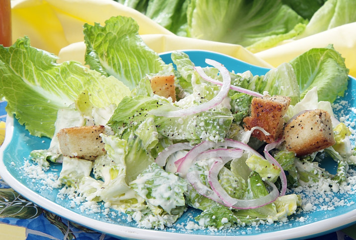 Caesar Salad FS2 716x483 sRGB