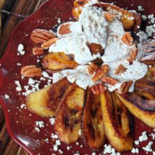 PLANTAINS WITH CREAM AND FRESH CHEESE recipe
