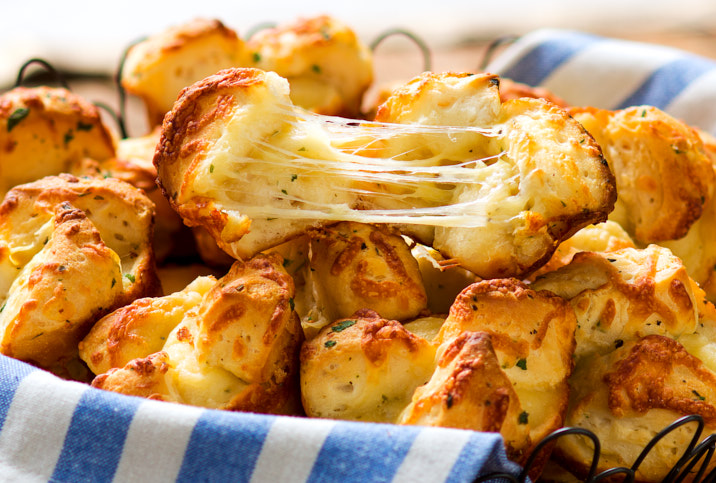 Cheese and Garlic Biscuits FS2 716x483 sRGB