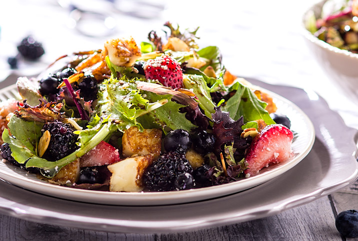 Two Cheese Triple Berry Salad FS2 716x483 sRGB