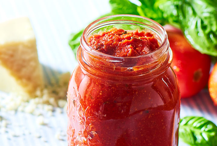 CHICAGO STYLE PIZZA SAUCE WITH COTIJA - V&V Supremo® Food Service