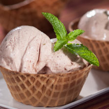 MEXICAN CHOCOLATE ICE CREAM recipe