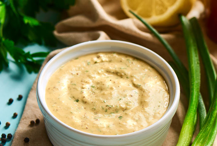 REMOULADE SAUCE WITH SOUR CREAM
