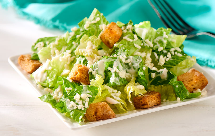 190523 RT Caesar Salad 06 14 19 v2 095 PSD 8 Bit Full Size Adobe RGB 900x570 2