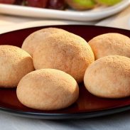 900X570 Pandebono Columbian Cheese Bread