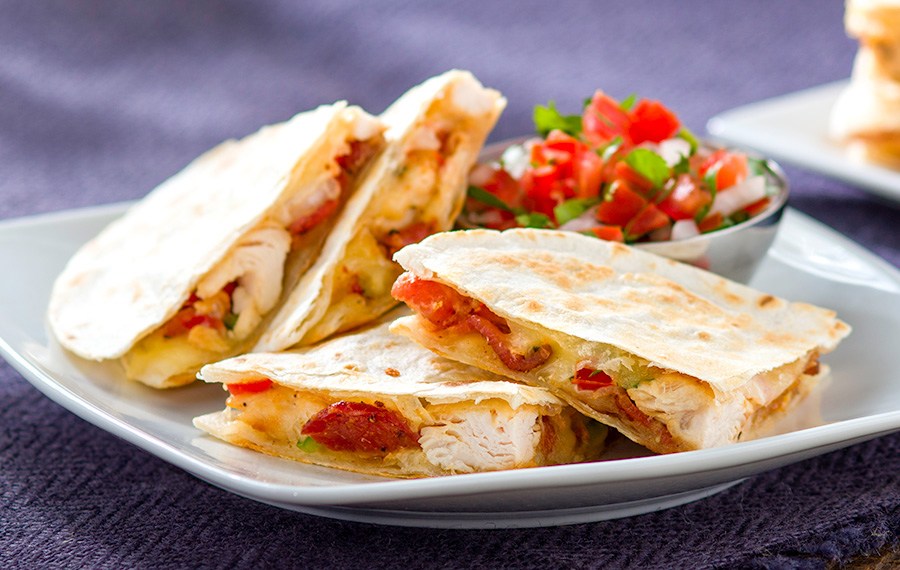 Chicken Bacon Quesadillas (Sincronizadas)