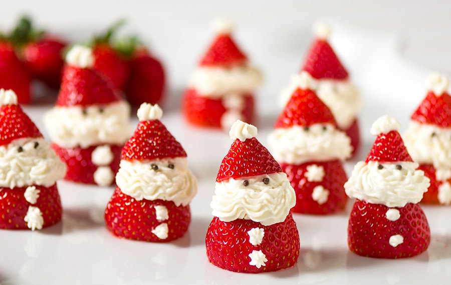 Fresas Rellenas en Forma de Santa