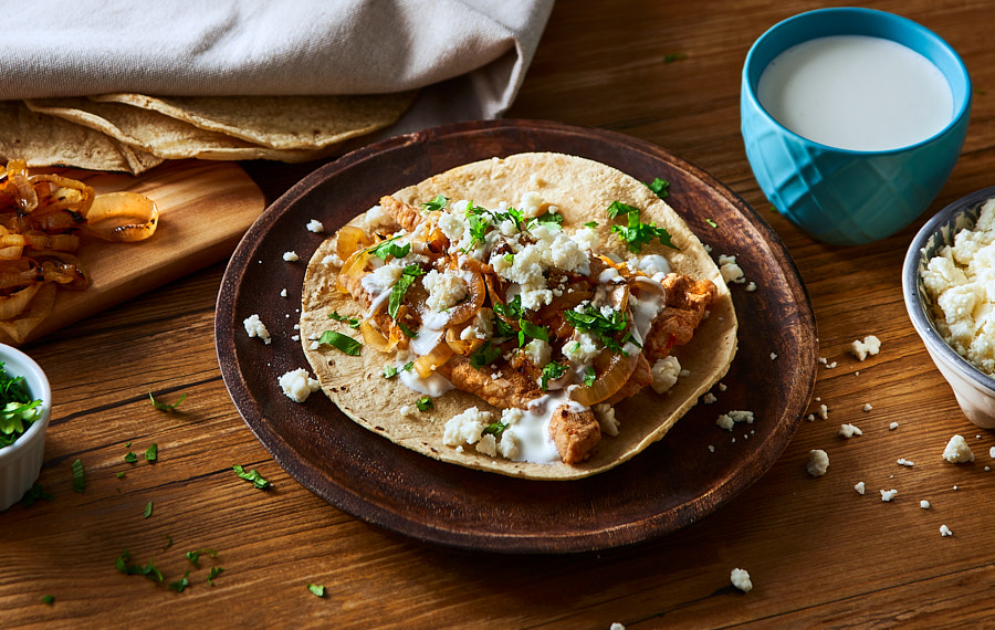 Tacos de Carne de Puerco Encebollado