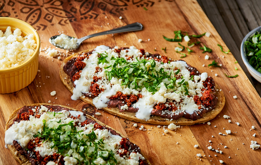 Huaraches con Chorizo y Frijoles