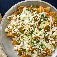 Chilaquiles with Salsa Verde 900x570 sRGB