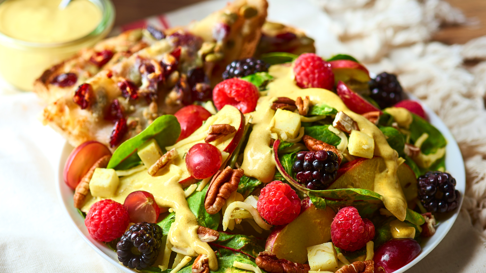 Berry Salad with Turmeric Dressing