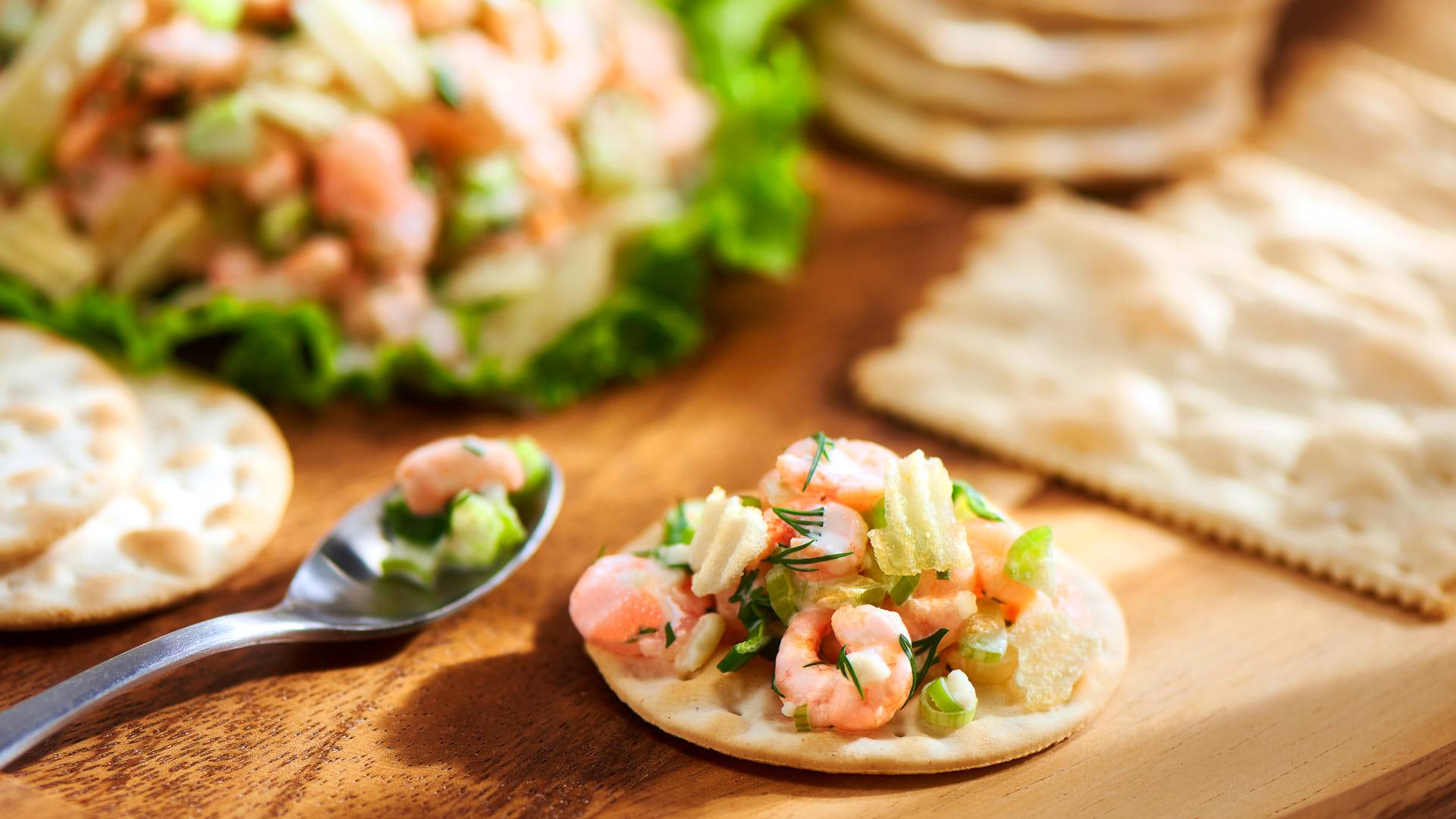 Creamy Shrimp and Cheese Salad