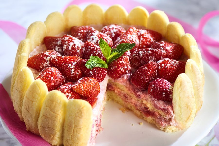 Strawberry Charlotte Cake