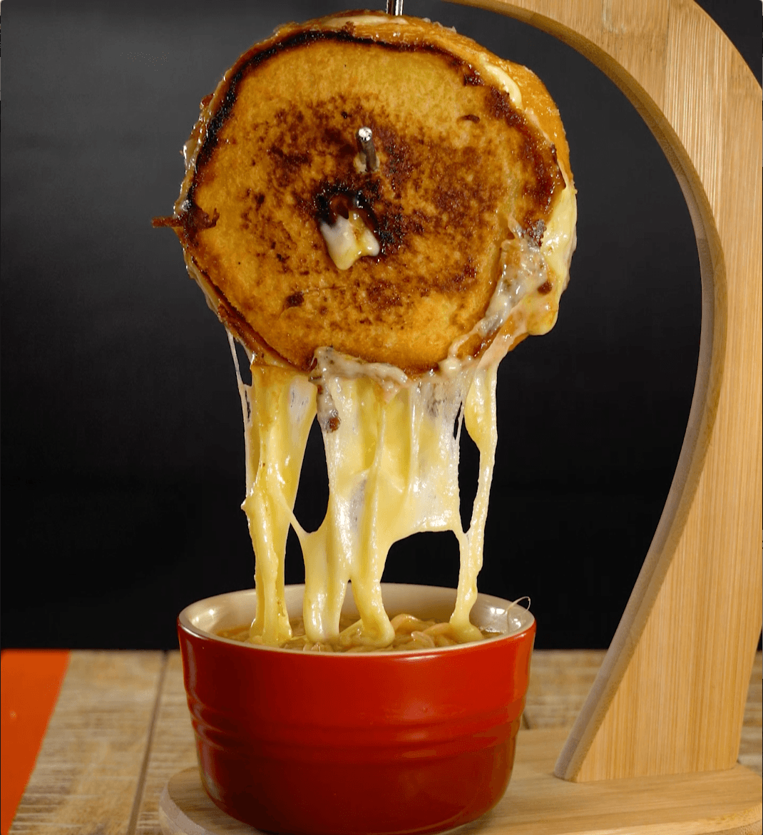 Why Curious Food Lovers Are OBSESSED With These Cheesy Donuts (Sweet, Salty, and Totally Addictive) 10 Image