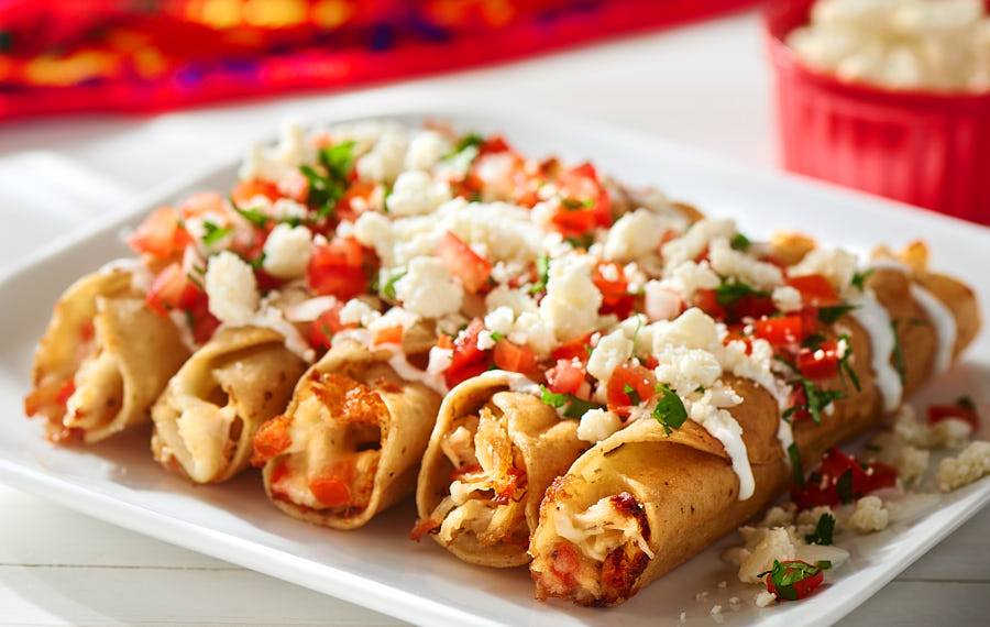 Cheesy Chicken Taquitos Alt DOF 10 17 18 105 v3 DuoCC 900x570