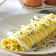 190225 RT French Style Cheese Omelette B 03 26 19 031 v1 CC Web 900x570 sRGB