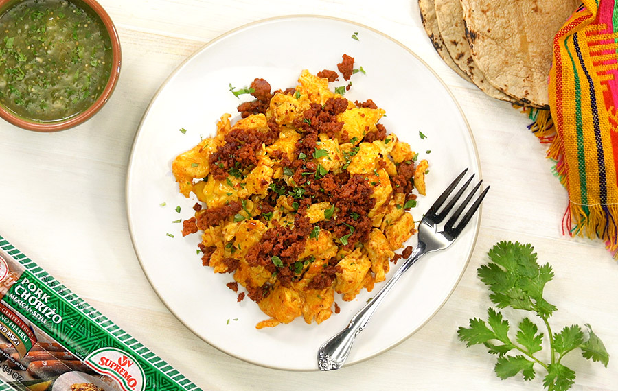 Huevos Revueltos con Chorizo