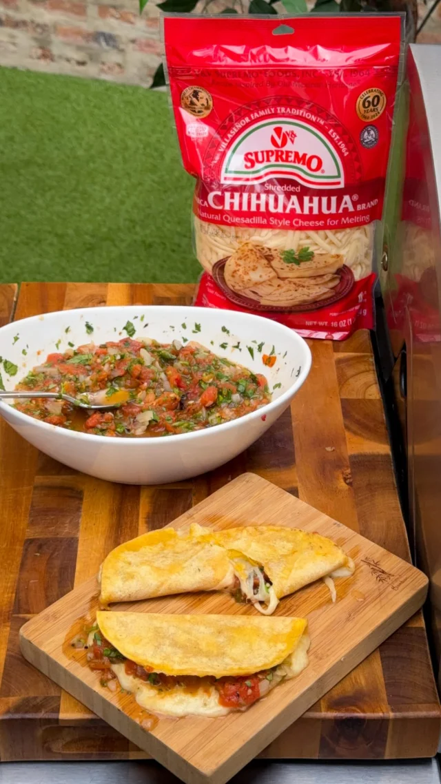 Mexican Crema - Supremo Sour Cream - V&V Supremo Foods